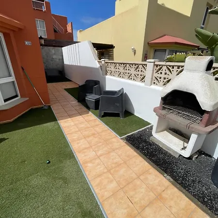 Aeren House * קורלחו